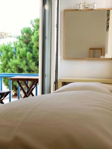 Double Room image 5