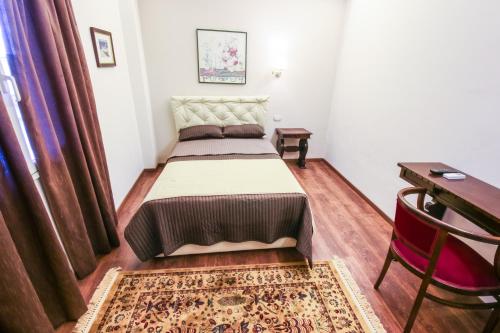 1 twin bed