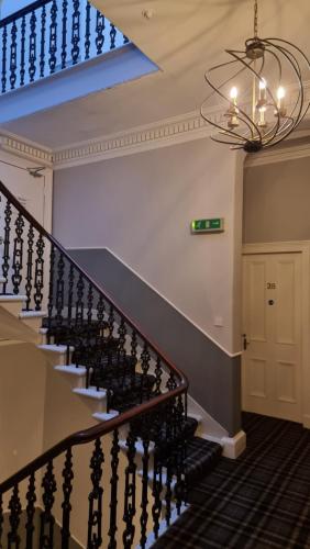 ハンプトン コート ゲストハウス