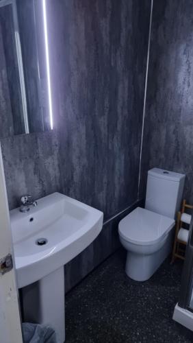 ハンプトン コート ゲストハウス