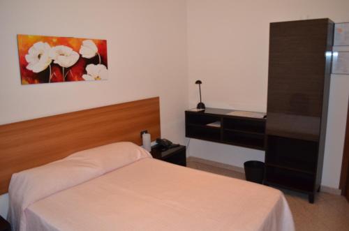 1 queen bed