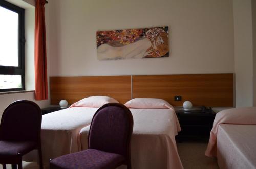 Triple Room image 4