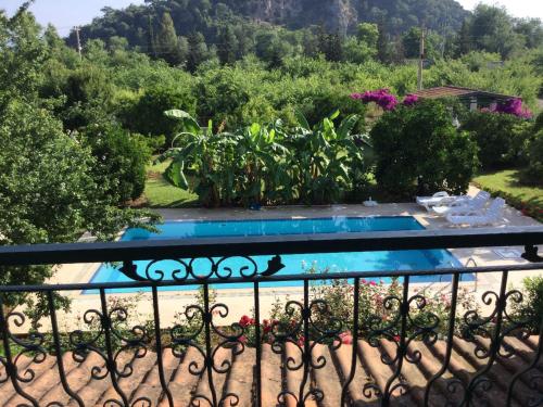 Serene Villa with Pool and Peaceful Garden in Dalyan, Mugla