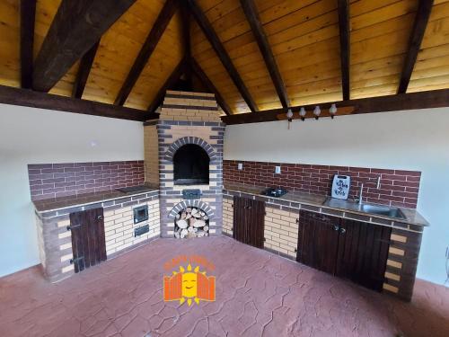 POARTA SOARELUI POARTA SOARELUI