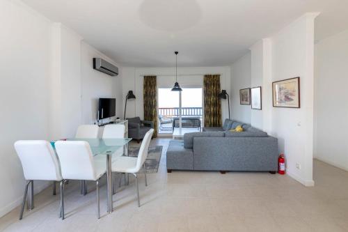 Pleasant Villa with Fascinating View in Gundogan, Bodrum