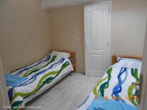 Guest House Konak Iris - image 6