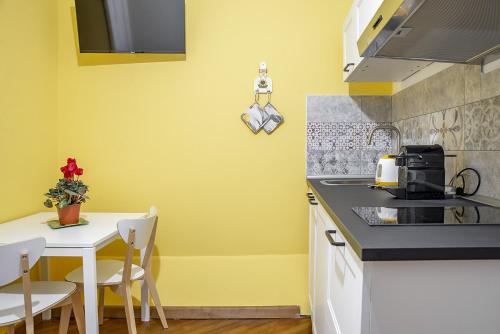 Palazzo Fazio Apartments by Wonderful Italy