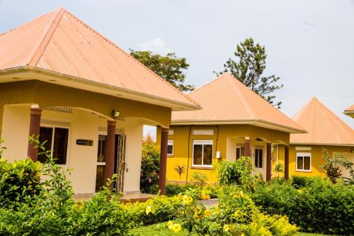 . GORO COTTAGES