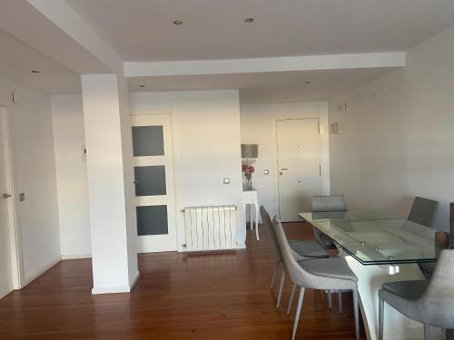 Cute apartment, Valence (photo 8)