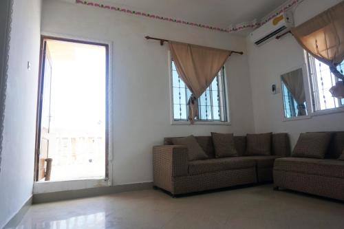 Spacious & open apartment with 3 A/C in Kiswandui