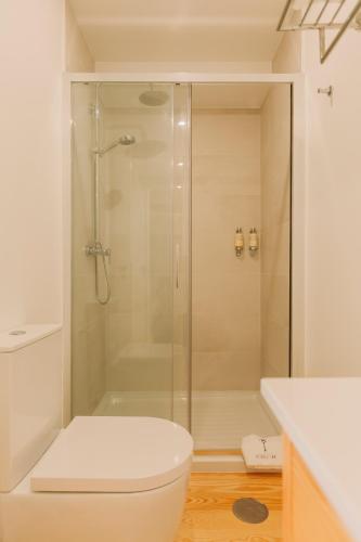 Habitación compartida, mixta, 6 personas
