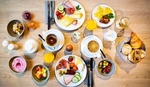 fjord hotel berlin - image 3