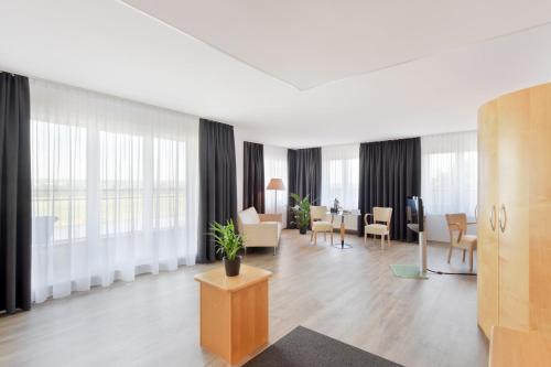 AMEDIA Hotel Dresden Elbpromenade - image 11