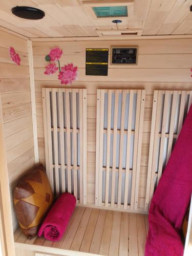 Holiday Home Mirt with HotTub & Sauna