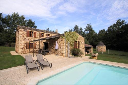 Photo Le Mounard, Biron - Charming 2 Perigourdine Cottages with 2 heated pools