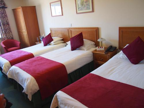 Mayfair Hotel Mayfair Hotel is perfectly located for both business and leisure guests in Saint Helier. Offering a variety of facilities and services, the property provides all you need for a good nights sleep. Ser