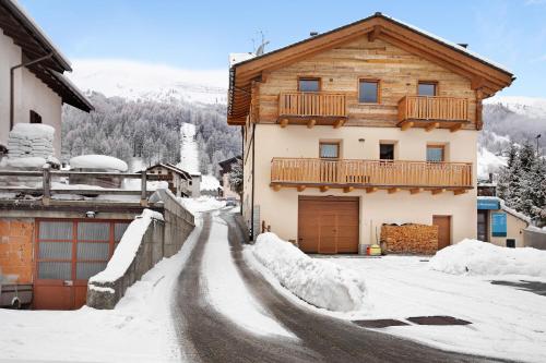 Casa Nicoletta estate, Sondrio