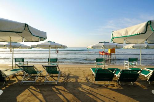 playa, LVG Hotel Collection - Majestic in Alassio