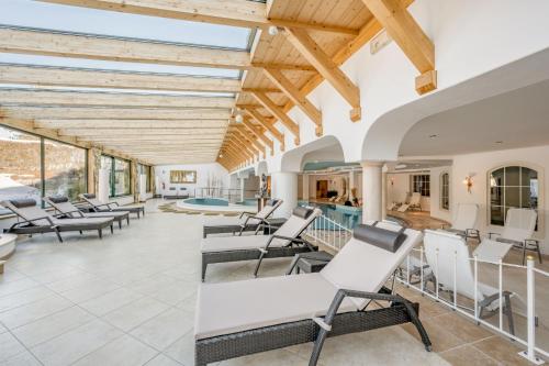 Royal Hotel Hinterhuber - image 10