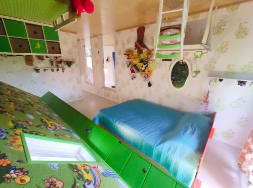 Night in Upsidedown House - image 7