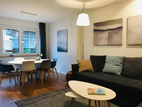 Bogenhuus unten in Norderney, Deutschland
