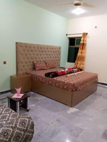 Happy Stay Hotel & Restaurant