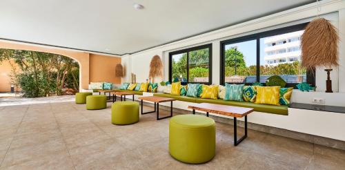 Apartamentos Sinfony - image 3