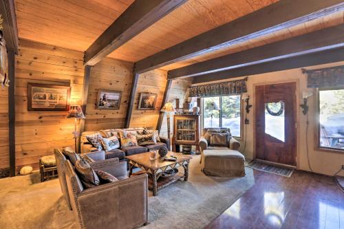 Lake Tahoe Mountain Cabin Private Beach Access!