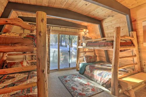 Private Beach Access Mtn Cabin in Lake Tahoe!