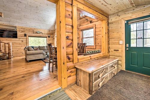 Rainbow Lodge at Scenic Double J River Camp in Irons, USA
