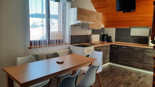 Apartmany u Jirousu in Rokitņica nad Jizerou