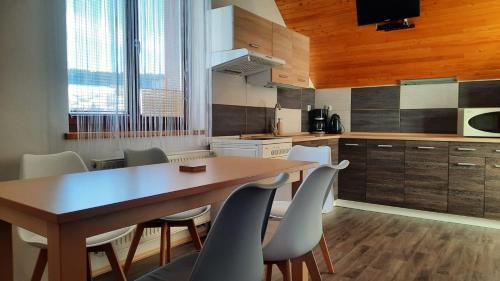 Apartmany u Jirousu in Rokitņica nad Jizerou