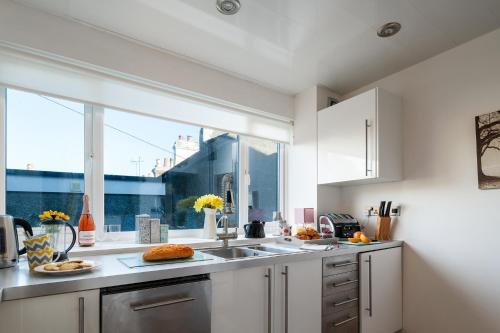 Conwy View Cottage - image 11