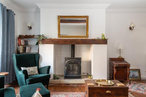 Pass the Keys 3 Bed 2 Bath Barn conversion with free parking gîte à louer Clifton