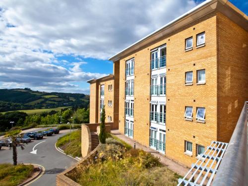 University of Exeter - Holland Hall - Hotel - Exeter