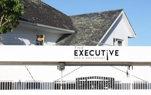 The Executive Bed and Breakfast – East London, IA