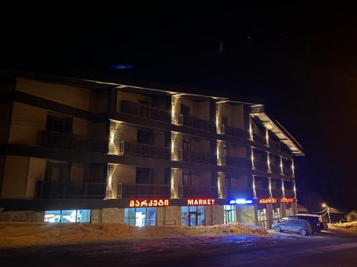 Hotel Qumli 308
