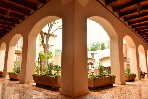 336796092 Hotel Junvay