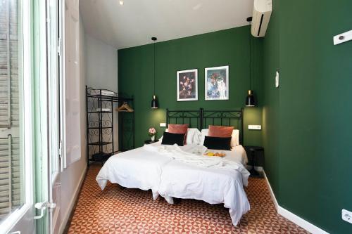 Two-Bedroom Apartment with Balcony (city views) image 10