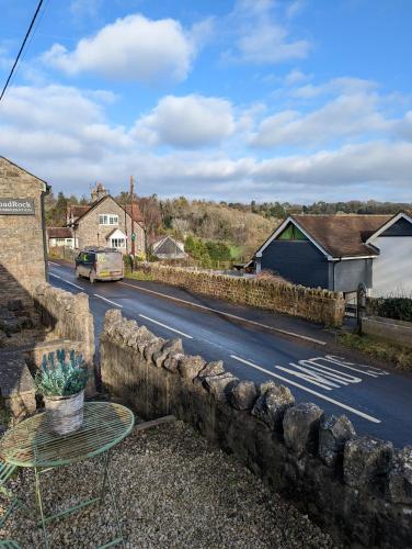 Broadrock Accommodation - Clock Cottage & The Loft - image 6