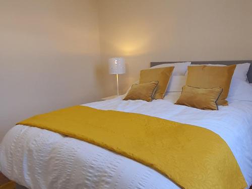 Large 3 Bed Apartment Glasgow West End Free Parking & Electric Vehicle point, Glasgow (Foto 9)
