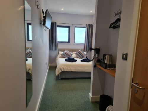 No 10 Ocean Cabins - Saundersfoot Harbour - Saundersfoot