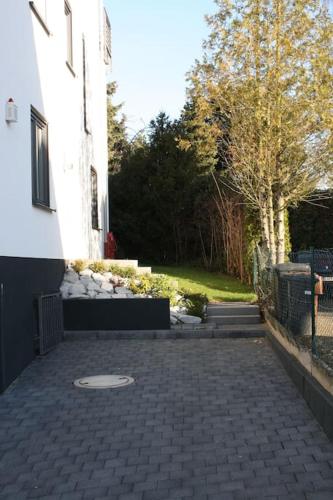 Moderne Neubau-Wohnung in Wiesbaden inkl Parkplatz