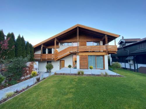 Living8-Appartements in บาด อิสเชล