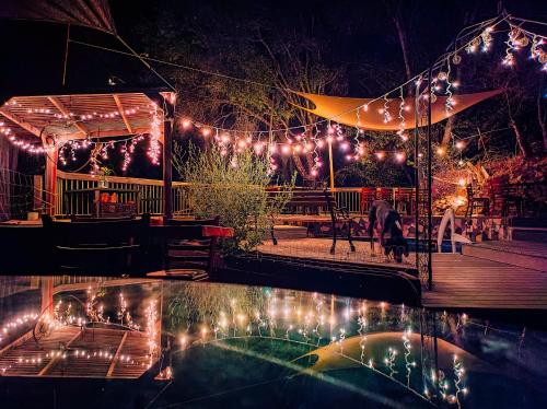 Attractions, Gena's Sierra Inn and Restaurant in Grant Grove (CA)