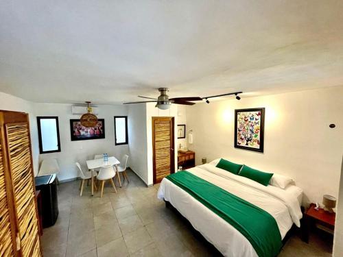 Astonishing & Rustic Hotel Amazing Location Tequila Tour, Decked Area & Pool