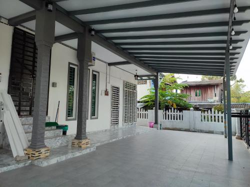 Kayangan Inn in Rantau Panjang