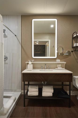 The Chateau Grande Hotel East Brunswick (NJ) United States