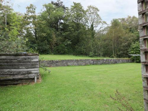 Сад, Cloncaird Castle Estate Cottages in Мейбоул