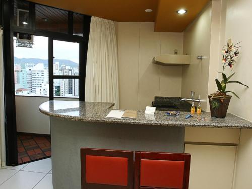 Deluxe Triple Room image 8